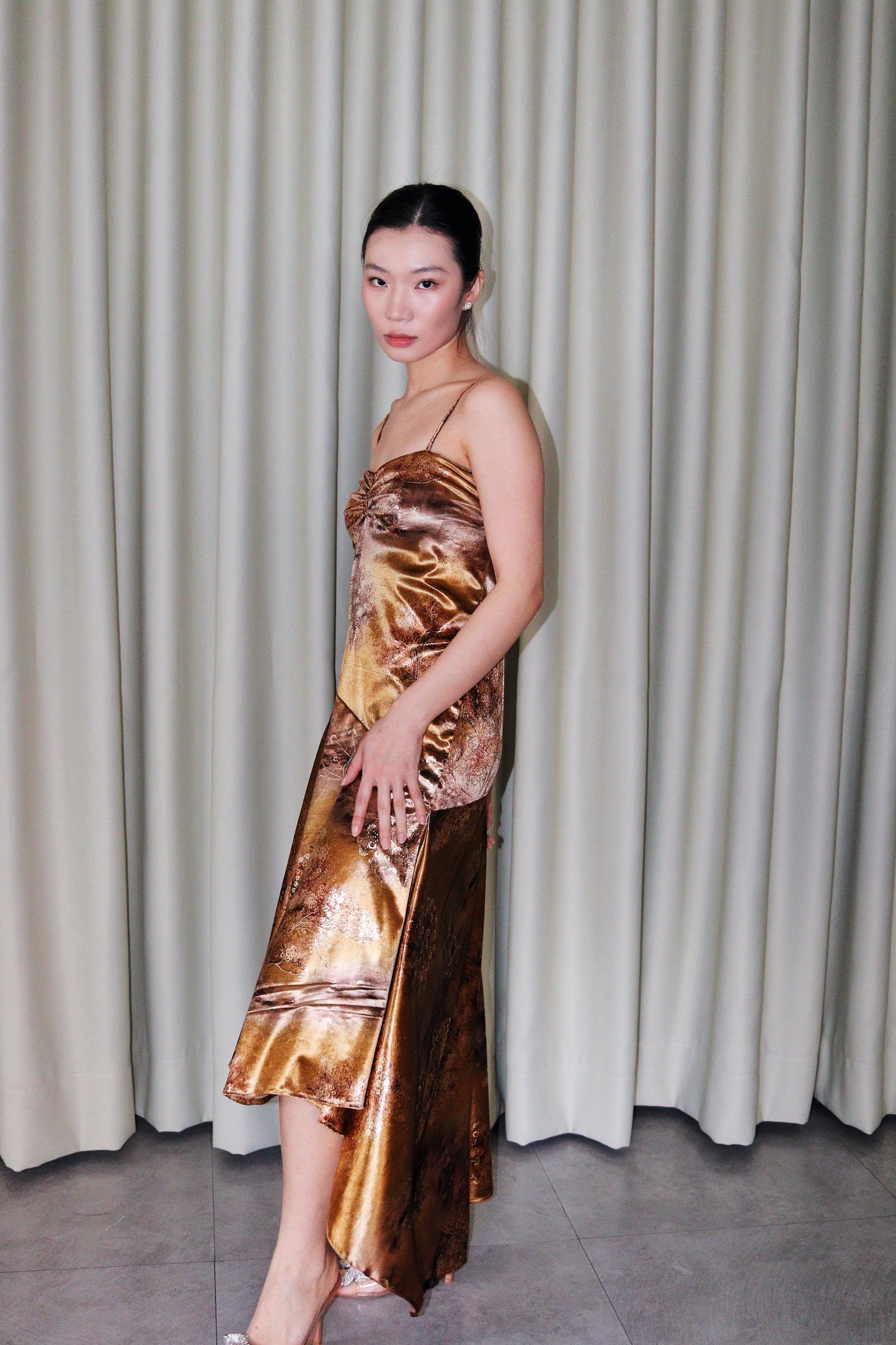 Syphaia Golden Velvet Dress