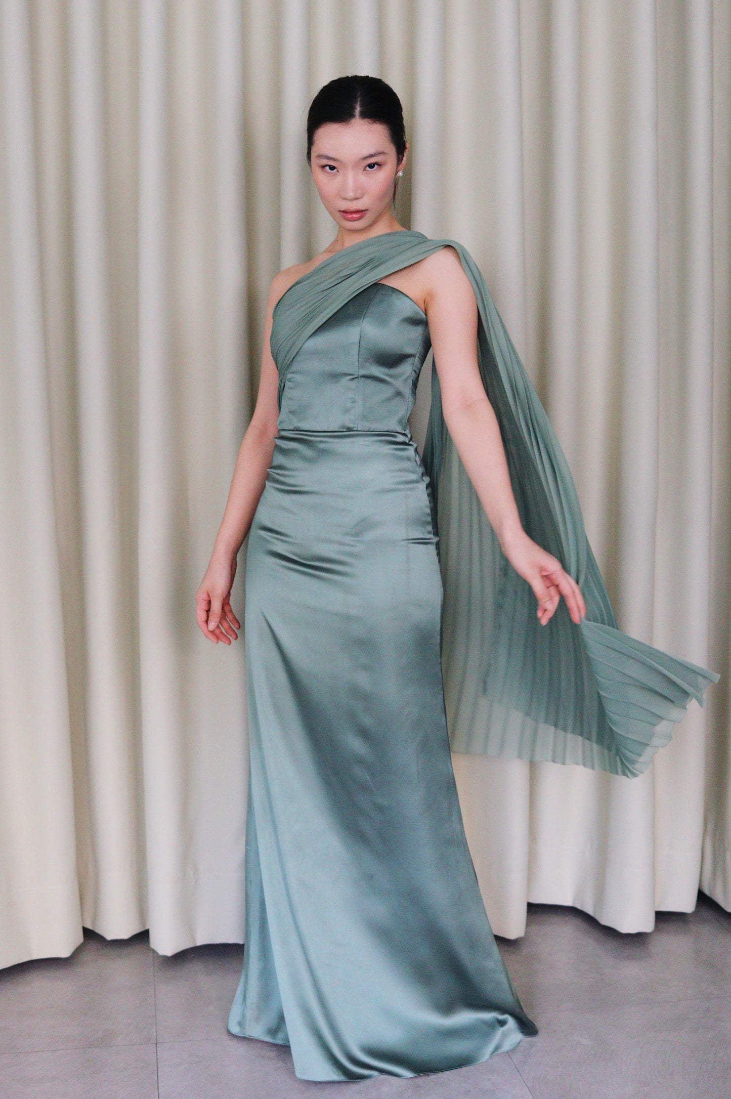 Cirosia One Shoulder Pleated Chiffon Dress