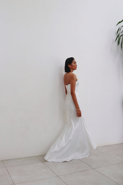 Base Mermaid Bridal Gown