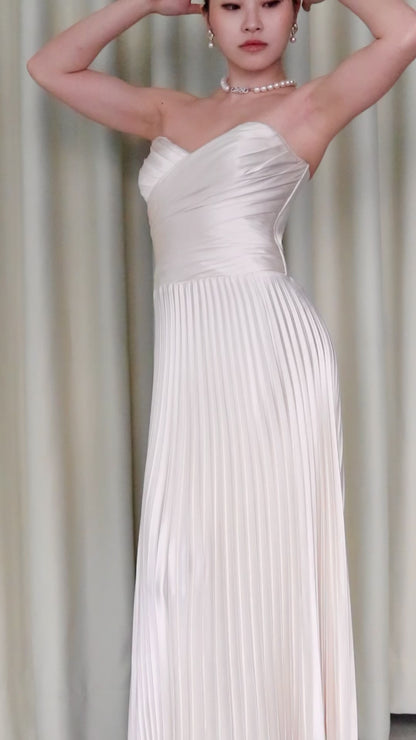 Arya Sweetheart Pleated Corset Dress